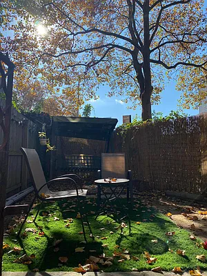 Rented by Lang Realty LLC | media 21