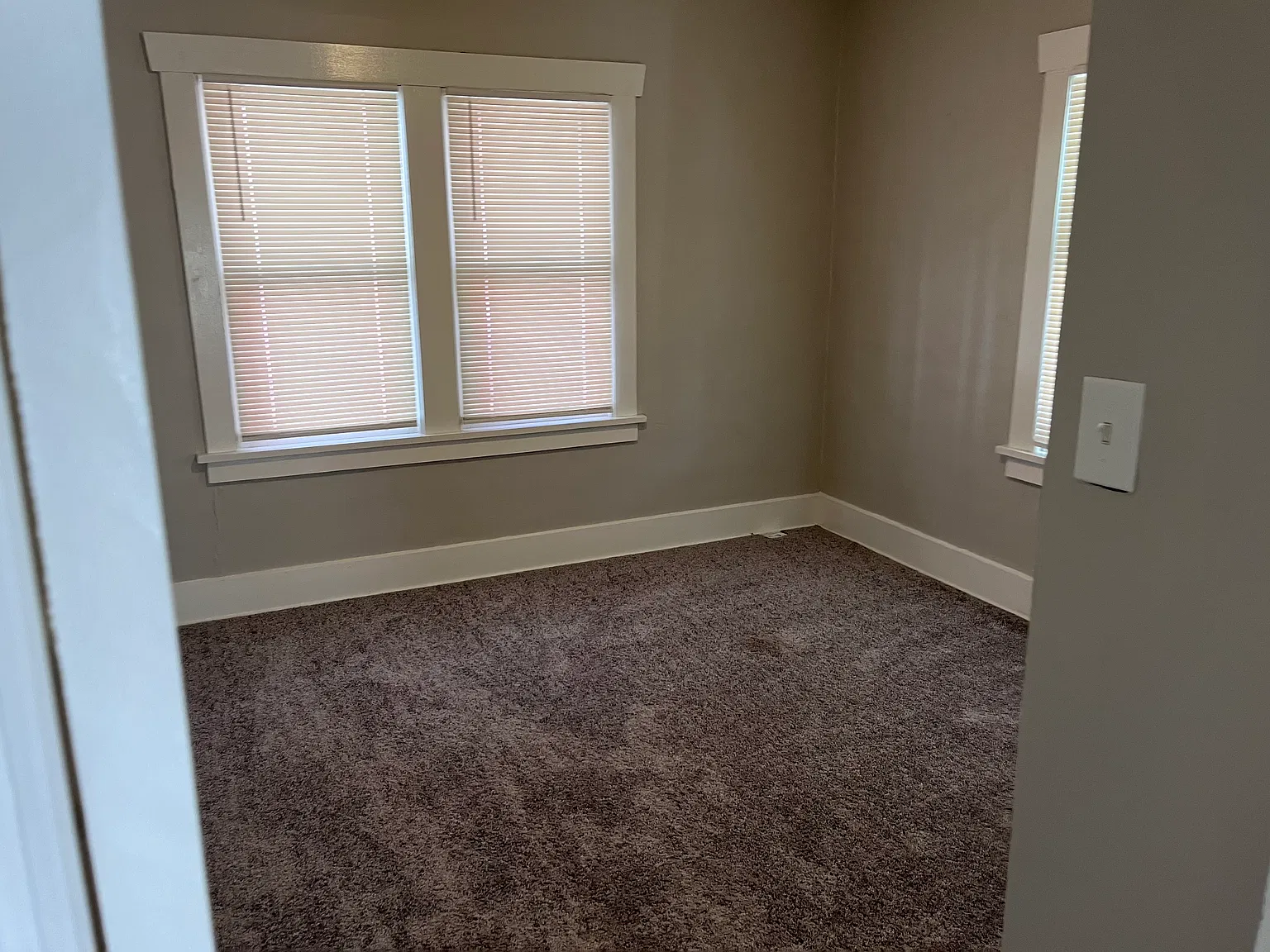 3 bed, 1200 sqft, $800 — Photo 4