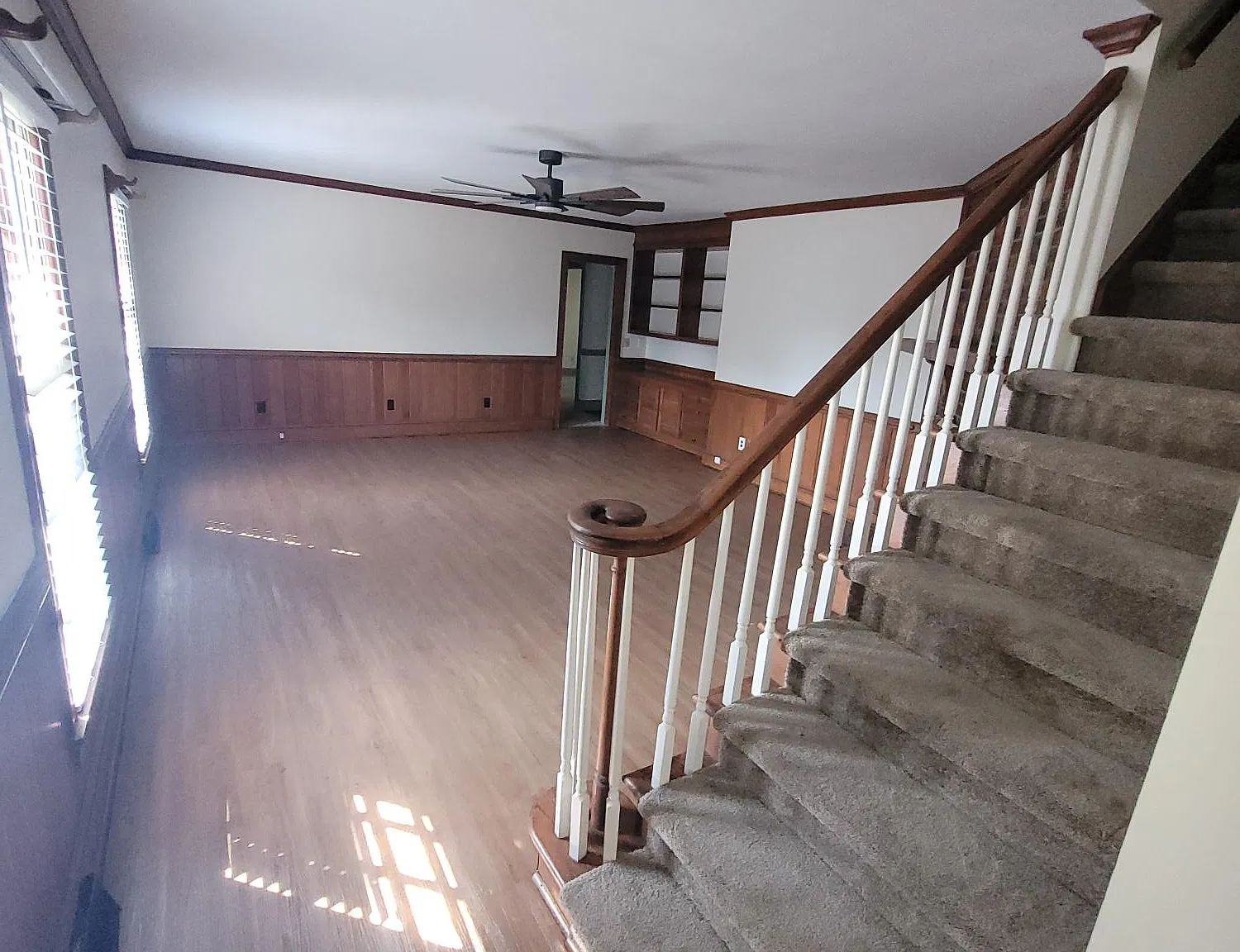 3 bed, 2236 sqft, $1,800 — Photo 3