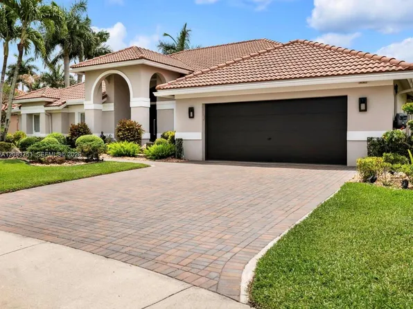 1165 Manor Ct, Weston, FL 33326