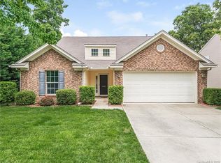 4205 Lawrence Daniel Dr, Matthews, NC 28104