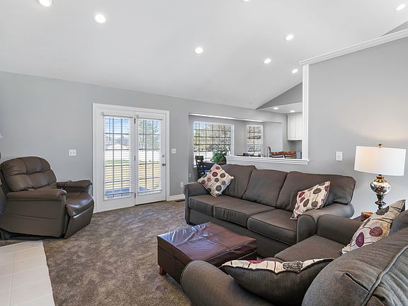 4th image of 13176 Day Ct