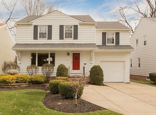 1387 Croyden Rd, Lyndhurst, OH 44124