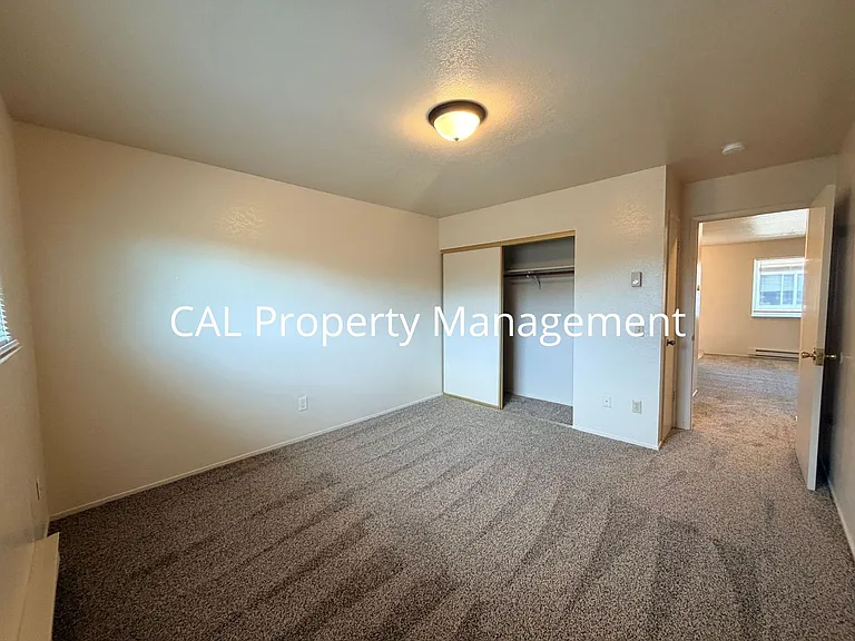 3050 Sunset Ave — Photo 32
