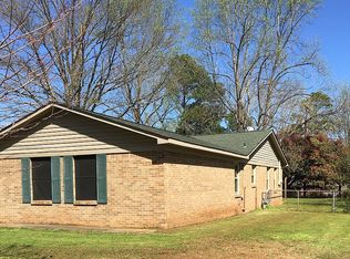 914 5th Ave SW, Decatur, AL 35601