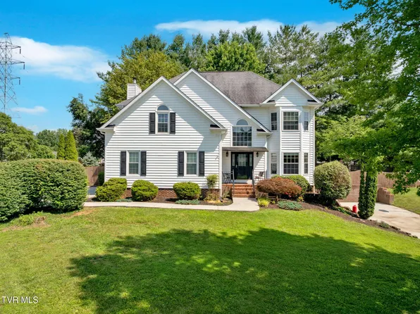 504 Amelia Ct, Blountville, TN 37617