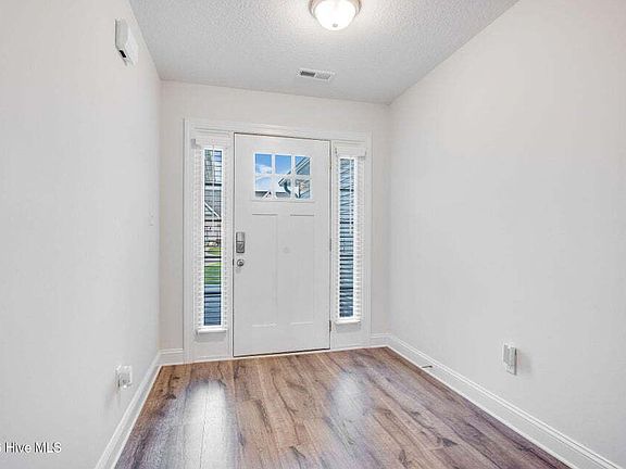 4th image of 523 Indigo Johnston Dr