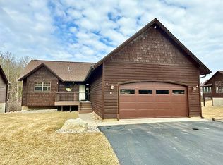 10 Tianna Ct, Walker, MN 56484