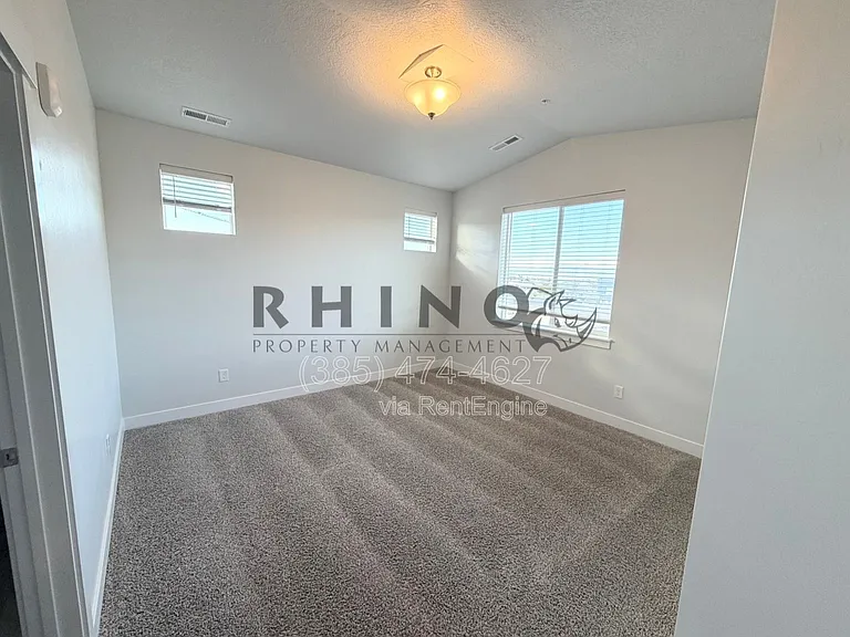 13527 S Hanley Ln #M302 — Photo 6