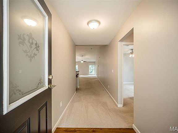 3rd image of 46 Soenker Cir