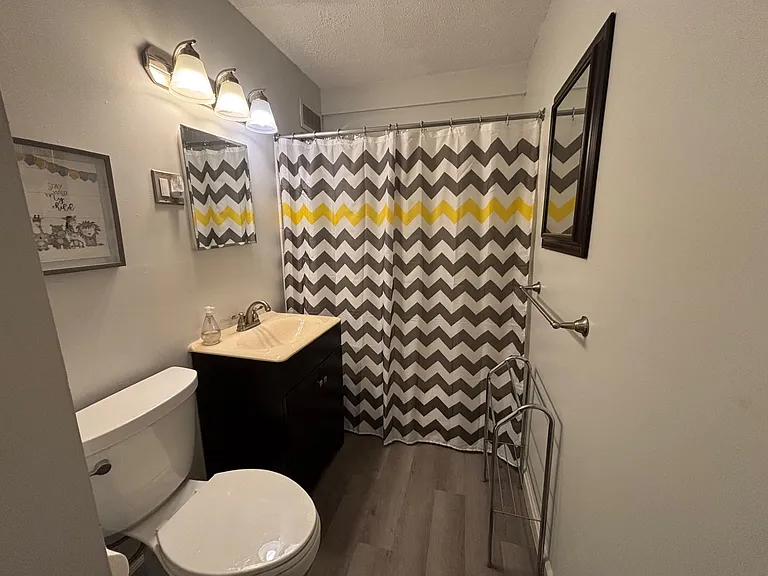 107 Treetop Cir #724 — Photo 13