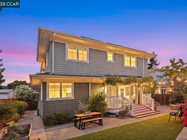 2166 Overlook Dr, Walnut Creek, CA 94597