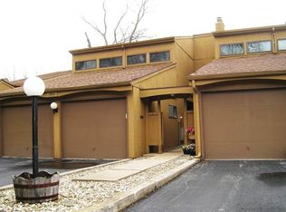 1924 Bridgeview Trl, South Bend, IN 46637