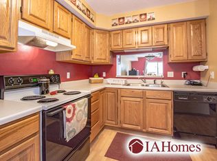 2786 Pheasant Ridge Ct, Marion, IA 52302