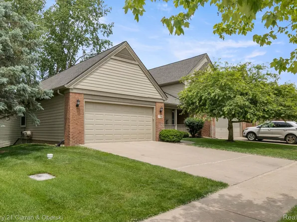 776 Taylor St, Chelsea, MI 48118