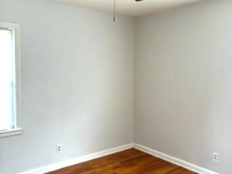 275 Nightingale Dr — Photo 5
