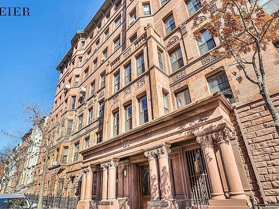 4th image of 101 W 81st St APT 418