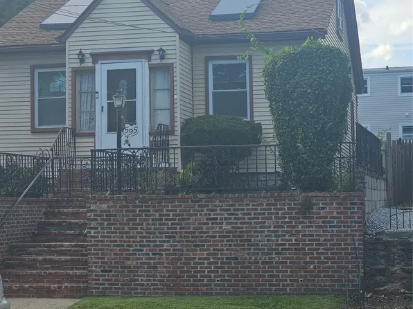 597 Kimball Avenue, Yonkers, NY 10704