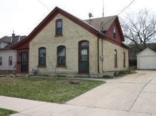 1405 20th St, Two Rivers, WI 54241