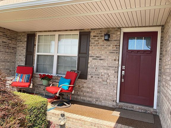 2nd image of 4880 Marble Dr