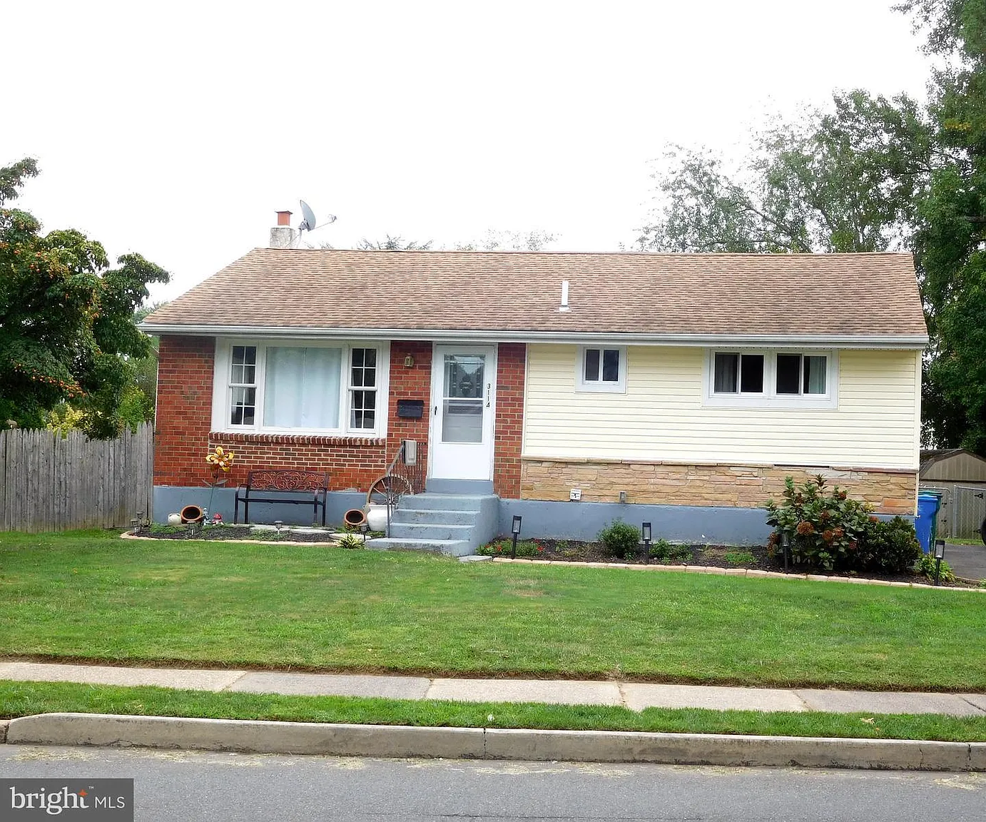 3114 Penn Valley Ave photo 1