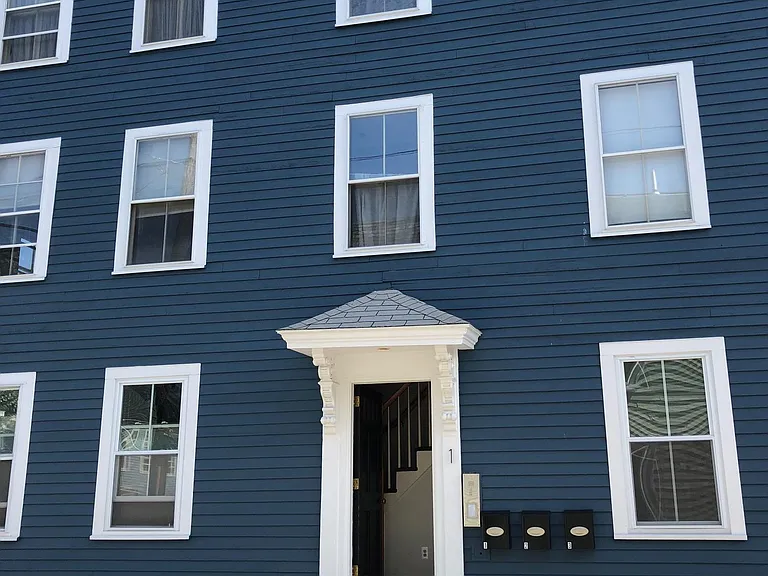 1 Turner St #2 — Photo 1