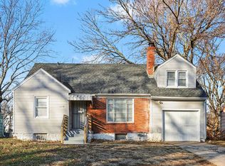 6230 Agnes Ave, Kansas City, MO 64130