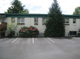 1430 SW Moss St #8, Portland, OR 97219