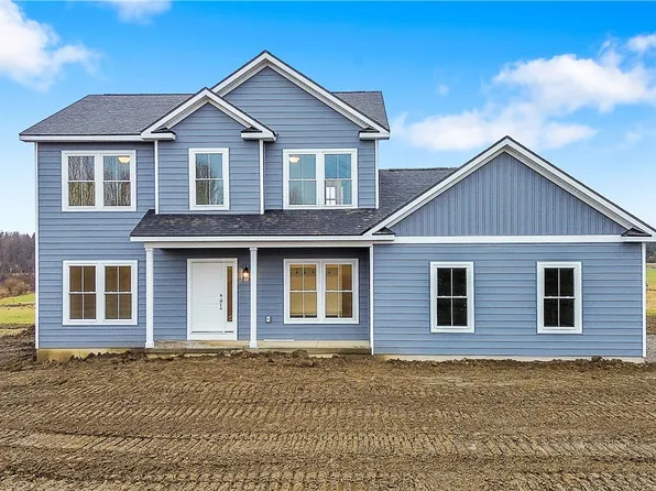 105 Terwillager Ln, Manlius, NY 13116