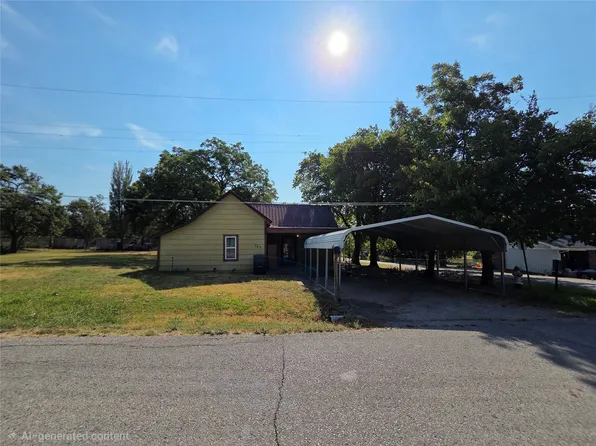 709 W 17th St, Sulphur, OK 73086