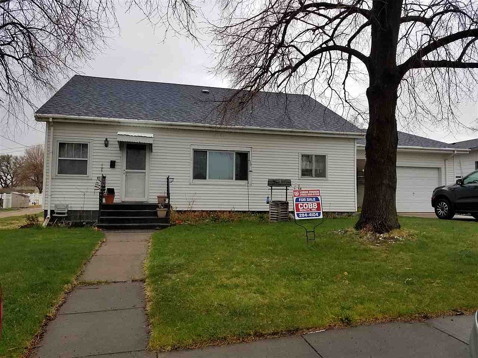 2nd image of 351 Washington Ave