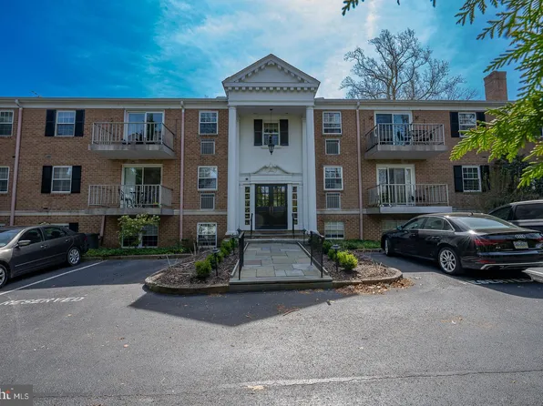 919 W Montgomery Ave #2-3, Bryn Mawr, PA 19010