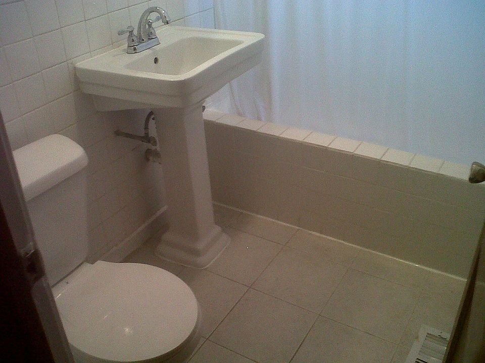 2nd image of 6418 S Harvard Ave #House