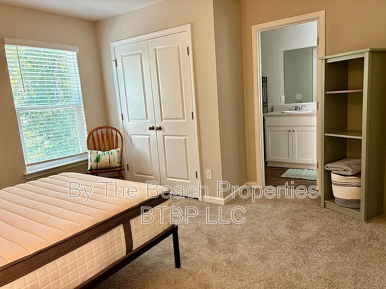 194 Spencer Cir — Photo 8