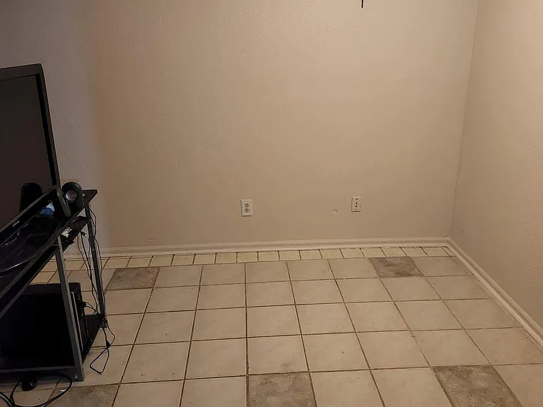 817 30th Avenue Pl — Photo 17