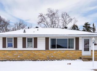 5630 Regent Ave N, Crystal, MN 55429