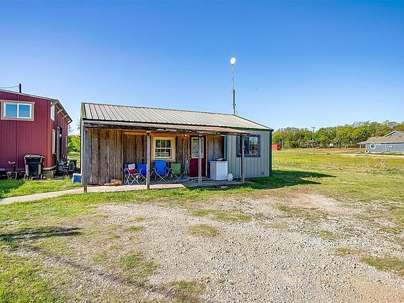 2nd image of 10669A Mineral Wells Hwy