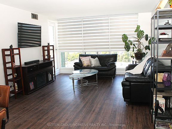 5th image of 65 Ellen St #708