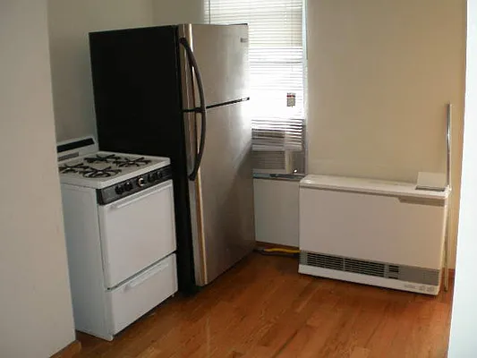 Rented by 774 Franklin Ave | media 2