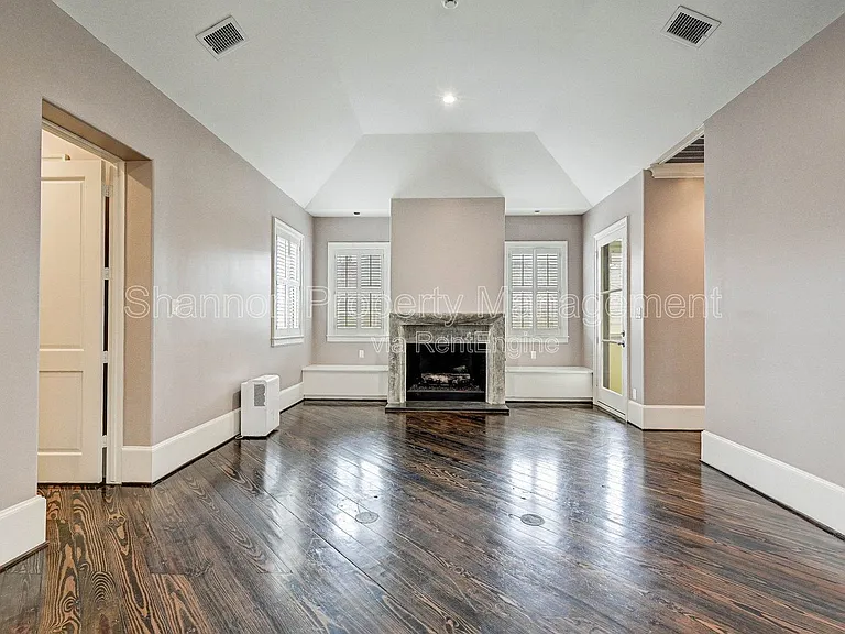 3128 Alabama Ct — Photo 27