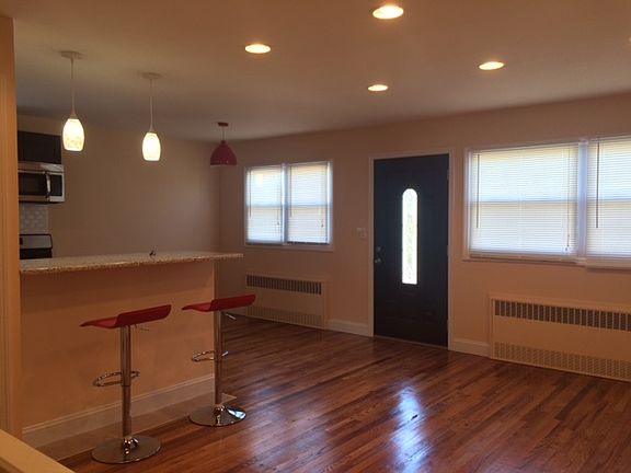 3rd image of 303 Beach 42nd St