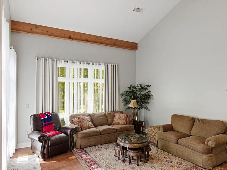 1540 Lakeside Dr #1540 — Photo 8