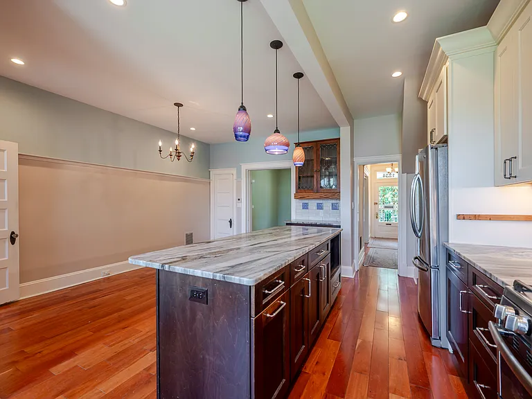 1234 E St NE — Photo 24
