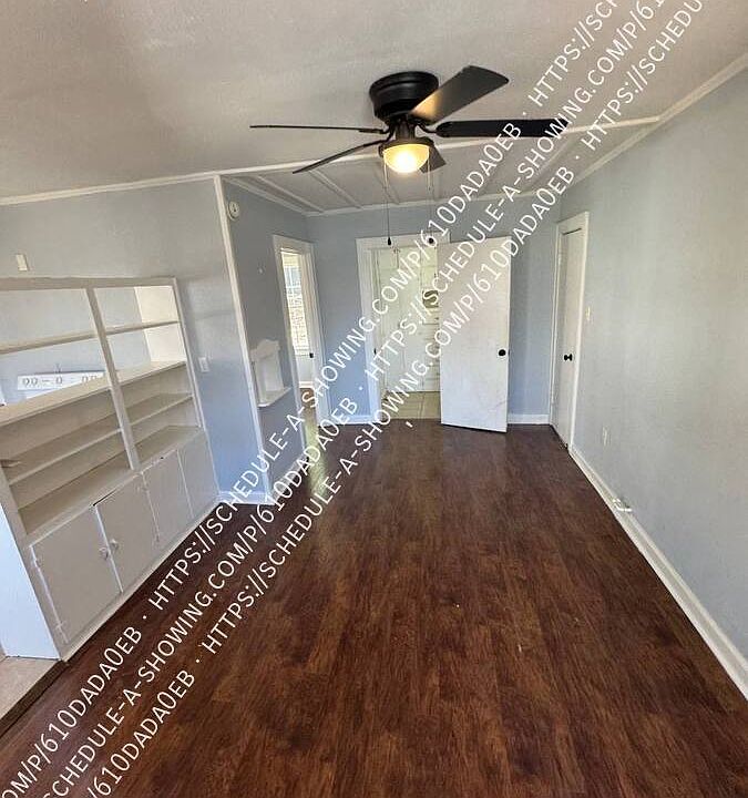 2nd image of 324 Hawthorne St #C-1