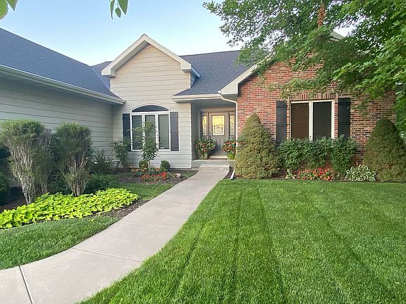 2nd image of 5811 Avenue P Pl