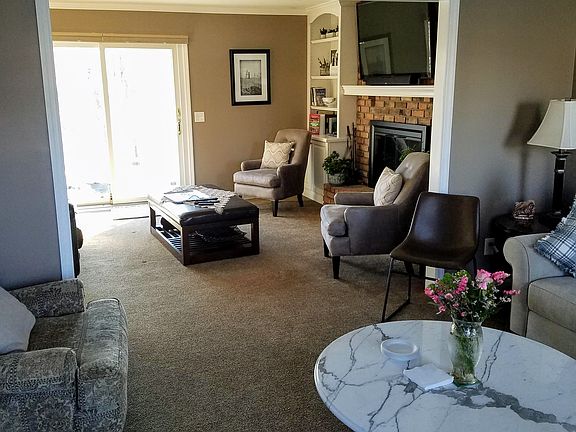 5th image of 5691 Breezewood Dr