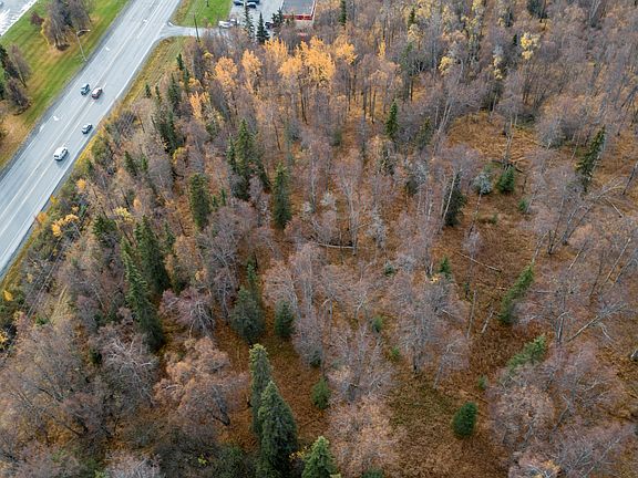 2nd image of 143 Foothill Rd