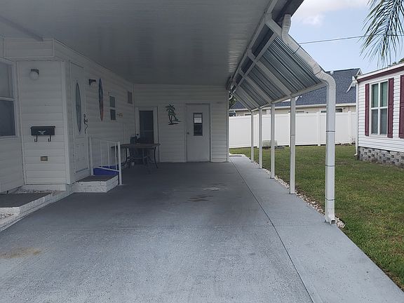 3rd image of 12651 Seminole Blvd Lot 16A