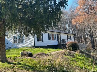 128 Bailess Dr, Hurt, VA 24563