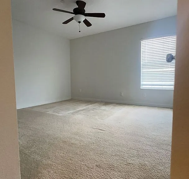 9607 Fenrose Ter — Photo 24